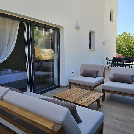 Harmony Suites Bol Luaran gambar
