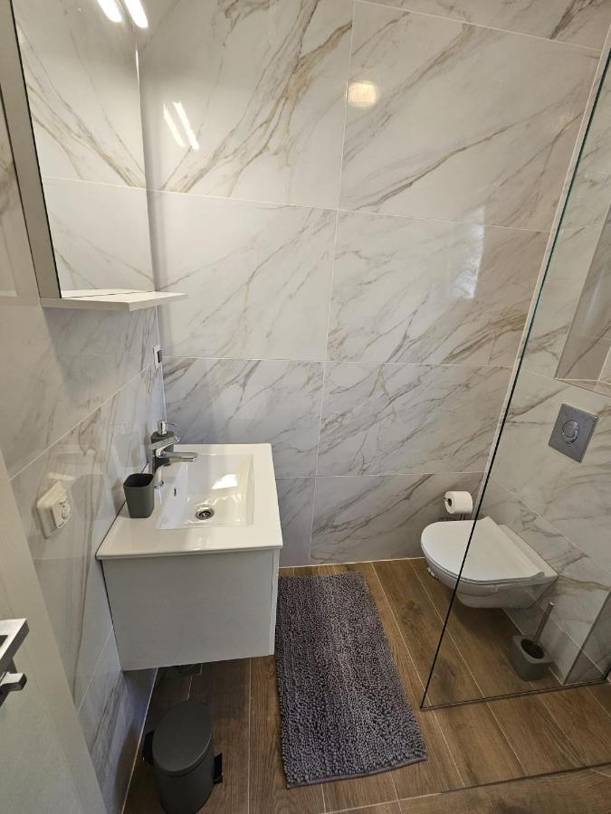 Harmony Suites Bol Luaran gambar