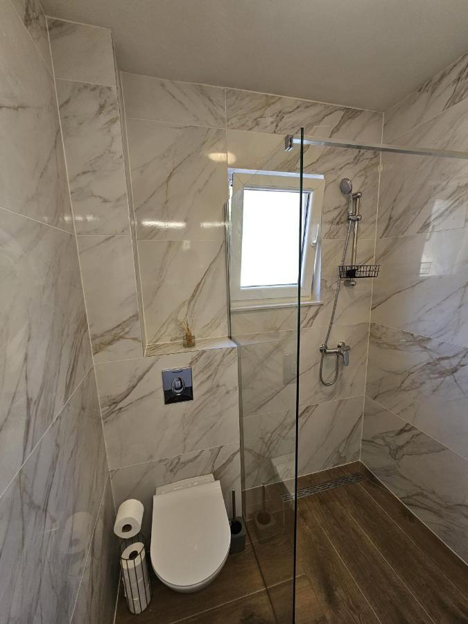 Harmony Suites Bol Luaran gambar
