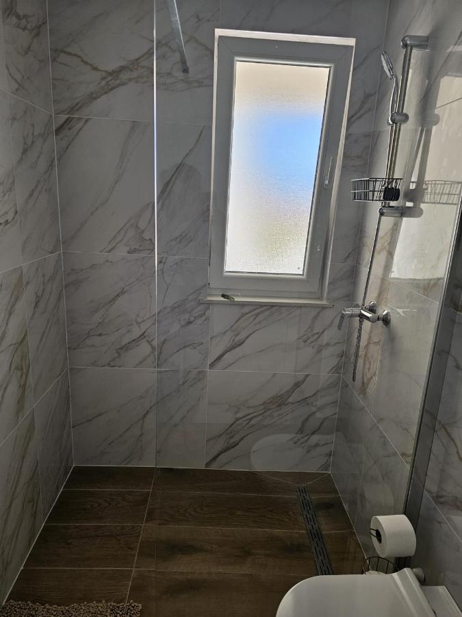 Harmony Suites Bol Luaran gambar