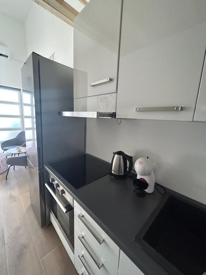 Harmony Suites Bol Luaran gambar