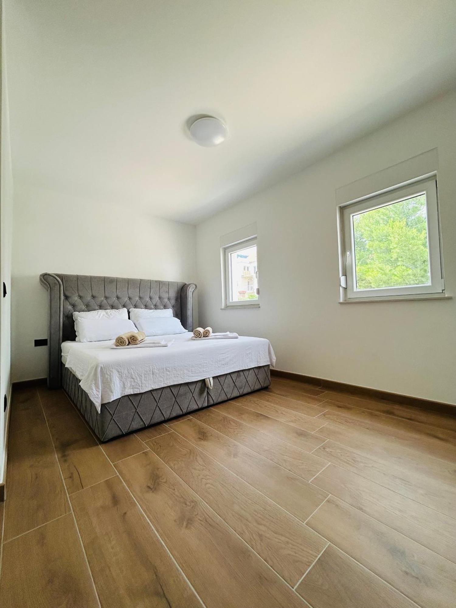 Harmony Suites Bol Luaran gambar