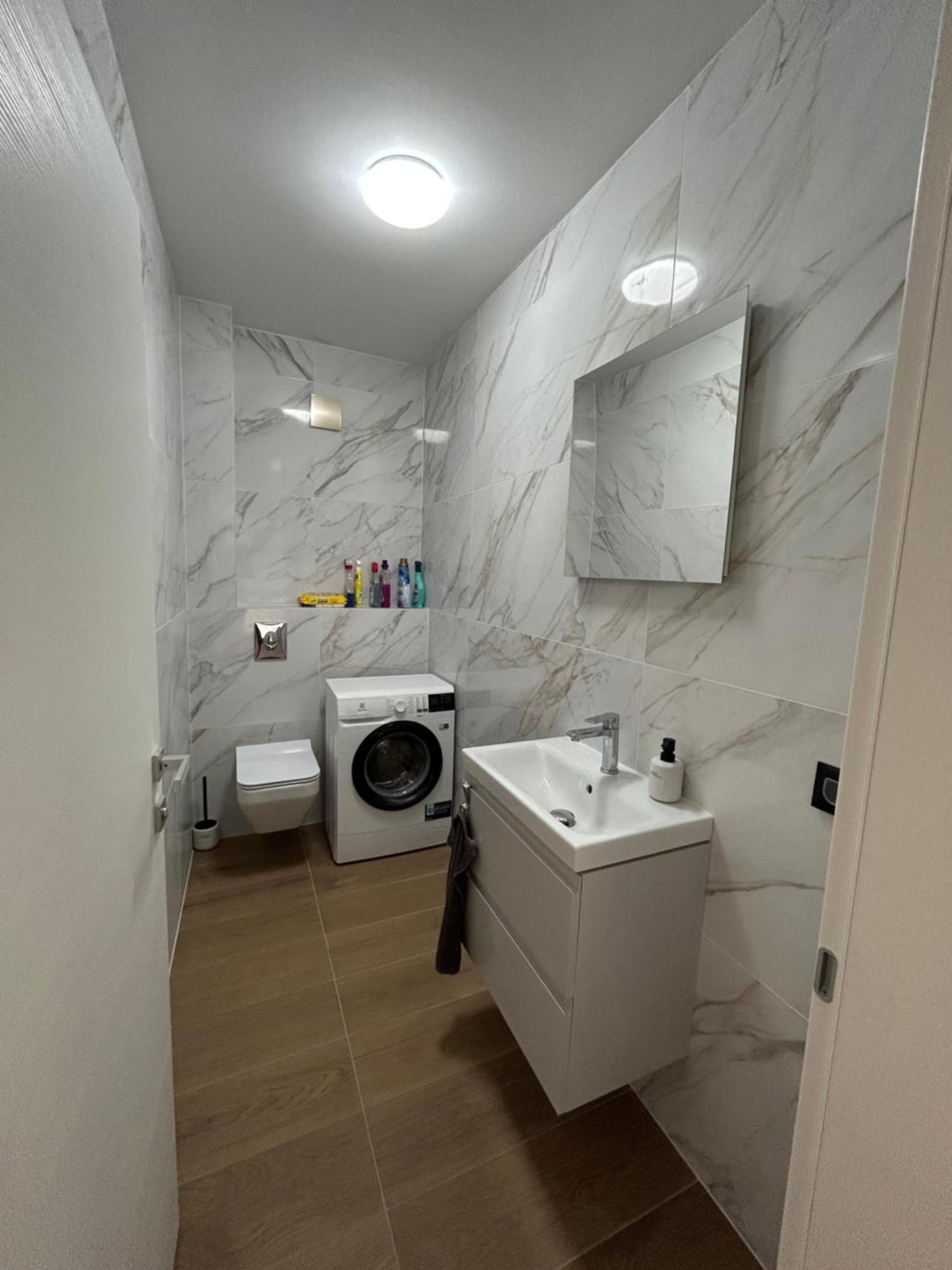 Harmony Suites Bol Luaran gambar