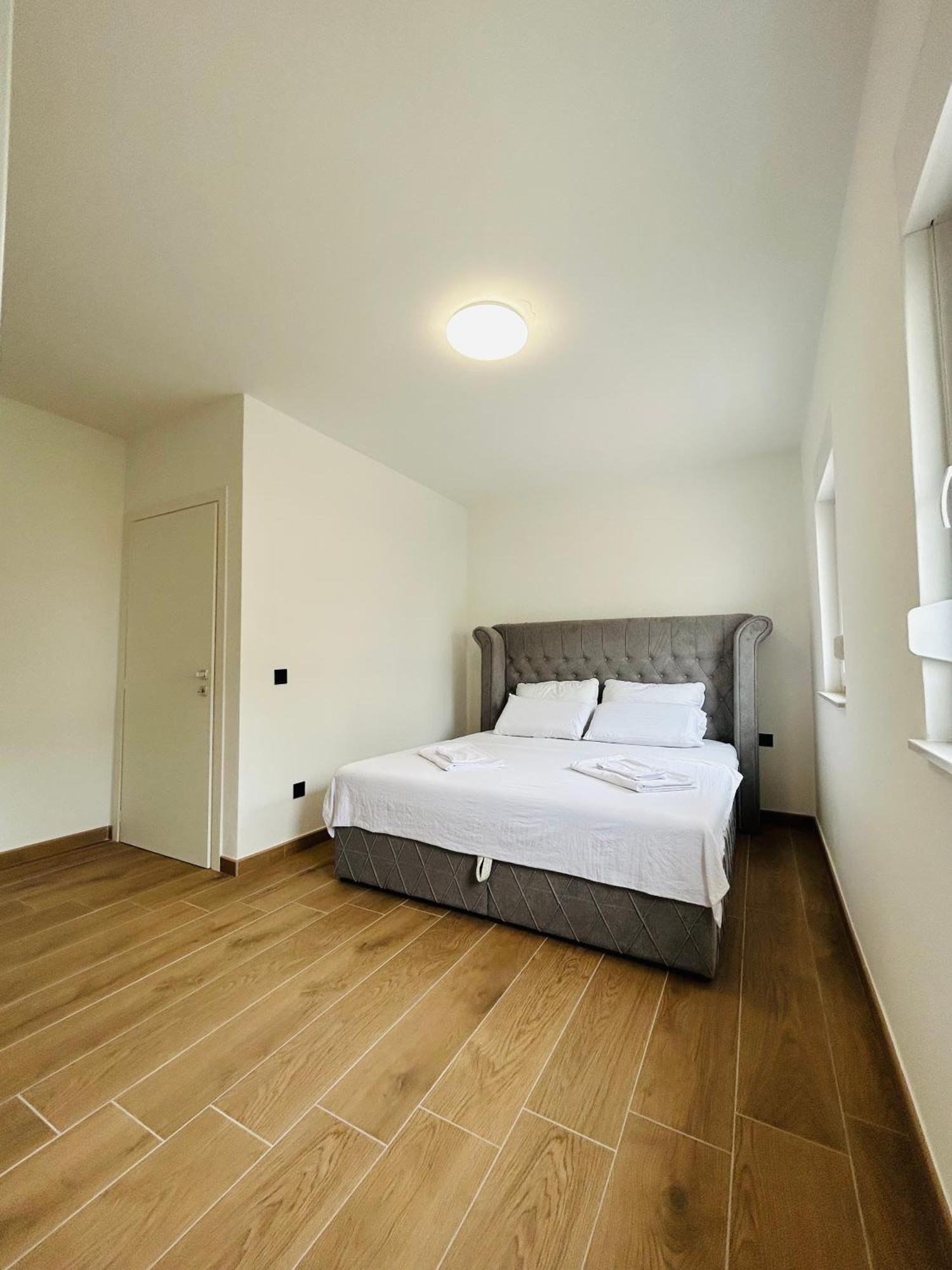 Harmony Suites Bol Luaran gambar
